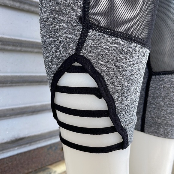 Soho Girls Mesh Legging Size S - Picture 10 of 11